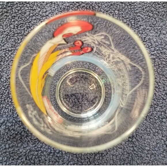 McDonald's Ronald McDonald Action Series Collectible Glass 1977 like new - Picture 4 of 4